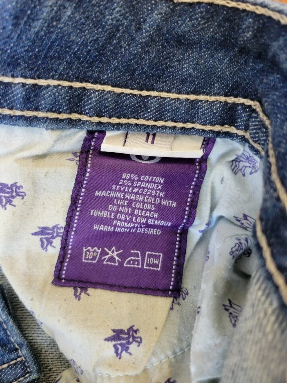 VIGOSS Light Blue Denim Frayed Hem Bleach Spot Long Bermuda Shorts sz 11 EUC